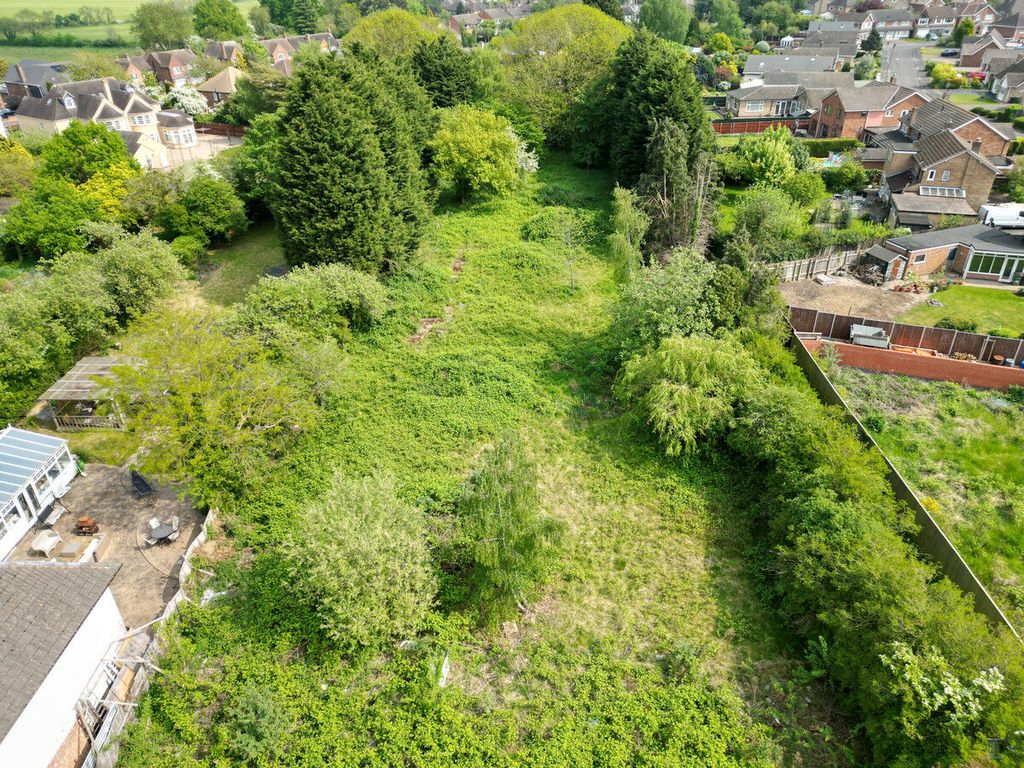 Property photo 2 of 5