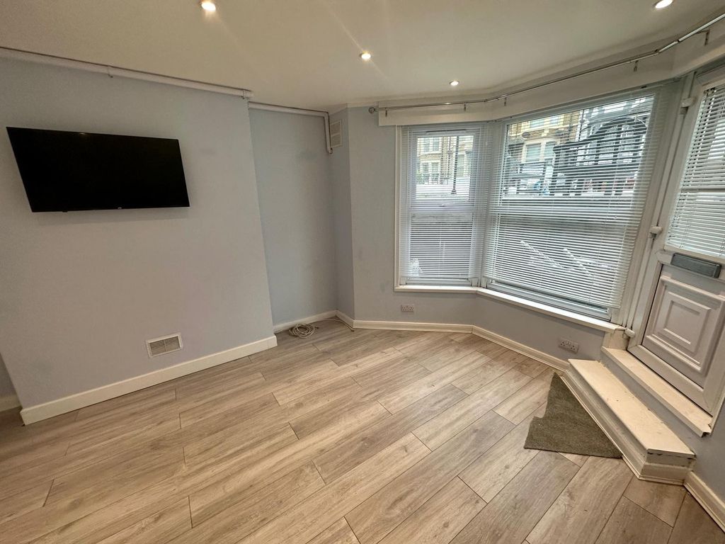 Property photo 3 of 27 Img-20231024-Wa0014.Jpg