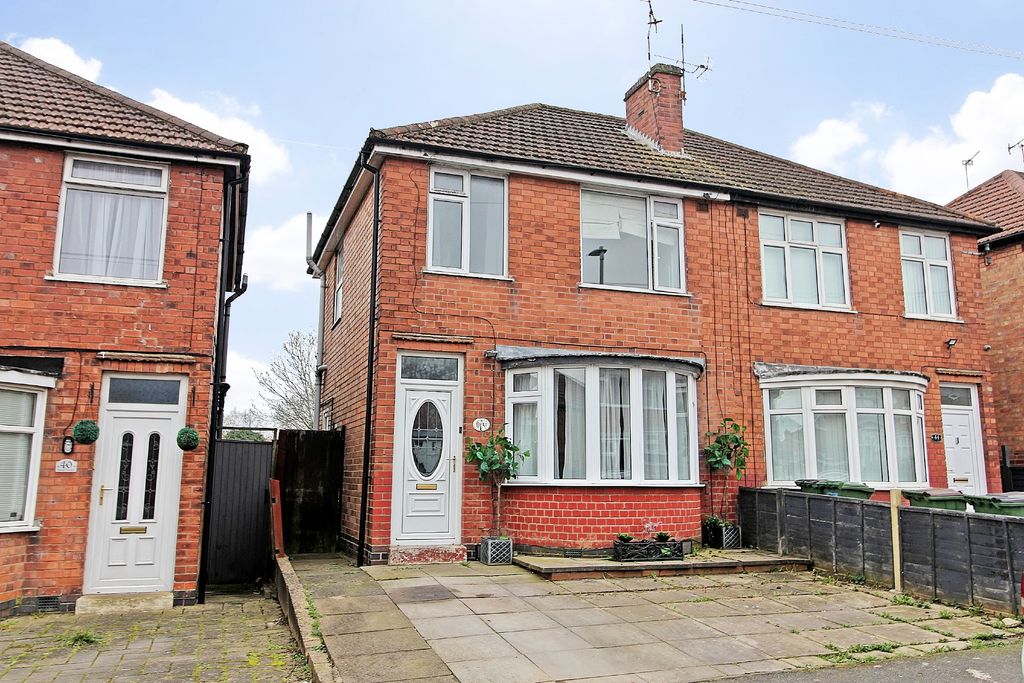 Property photo 1 of 11