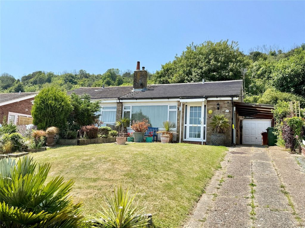 Property photo 1 of 10 Picture No. 11