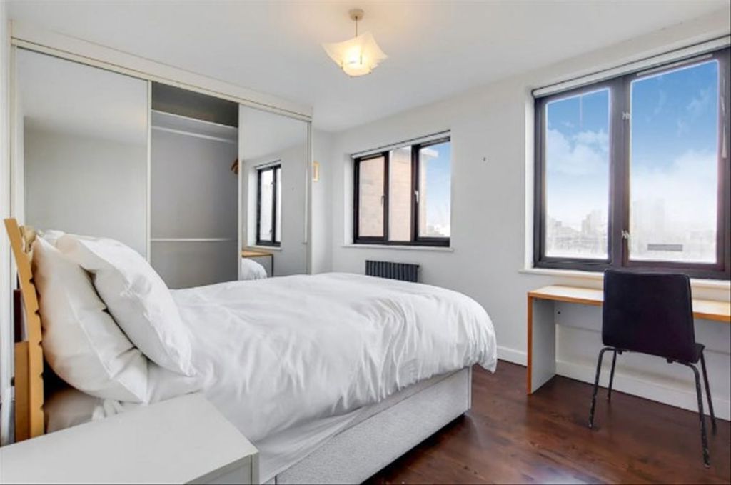 Property photo 3 of 5