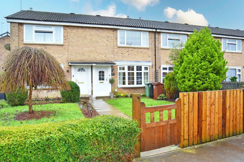 Property photo 1 of 17