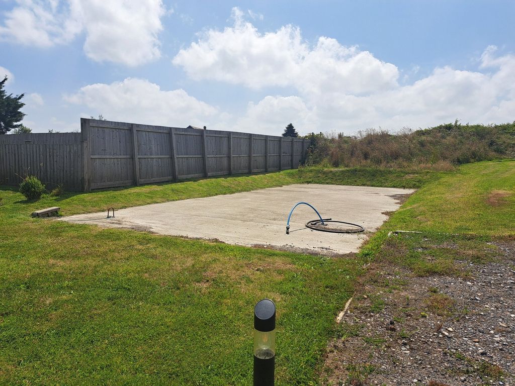 Property photo 1 of 4 Picture No. 01