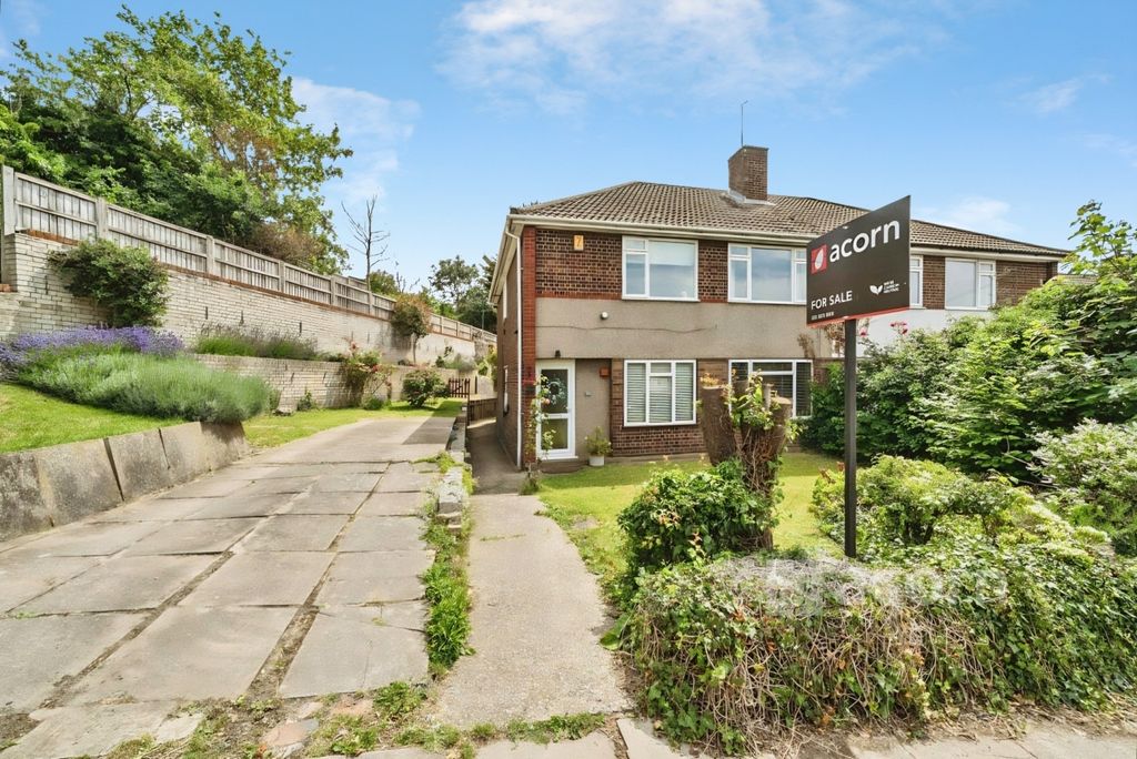 Property photo 1 of 2 3502A8E6-33A53B8F...
