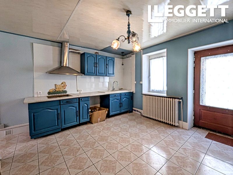 Property photo 3 of 10