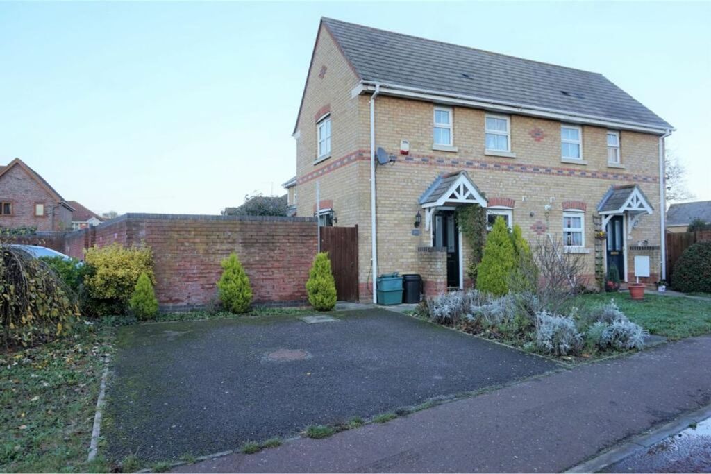 Property photo 1 of 7