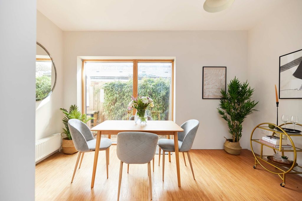 Property photo 3 of 10 W4Hxvkwfolwomv6Axcvb