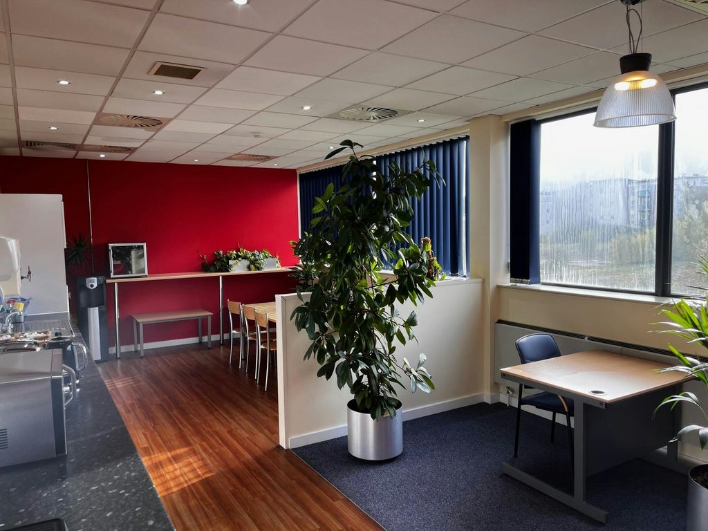 Property photo 3 of 5 Kitchen.Jpg