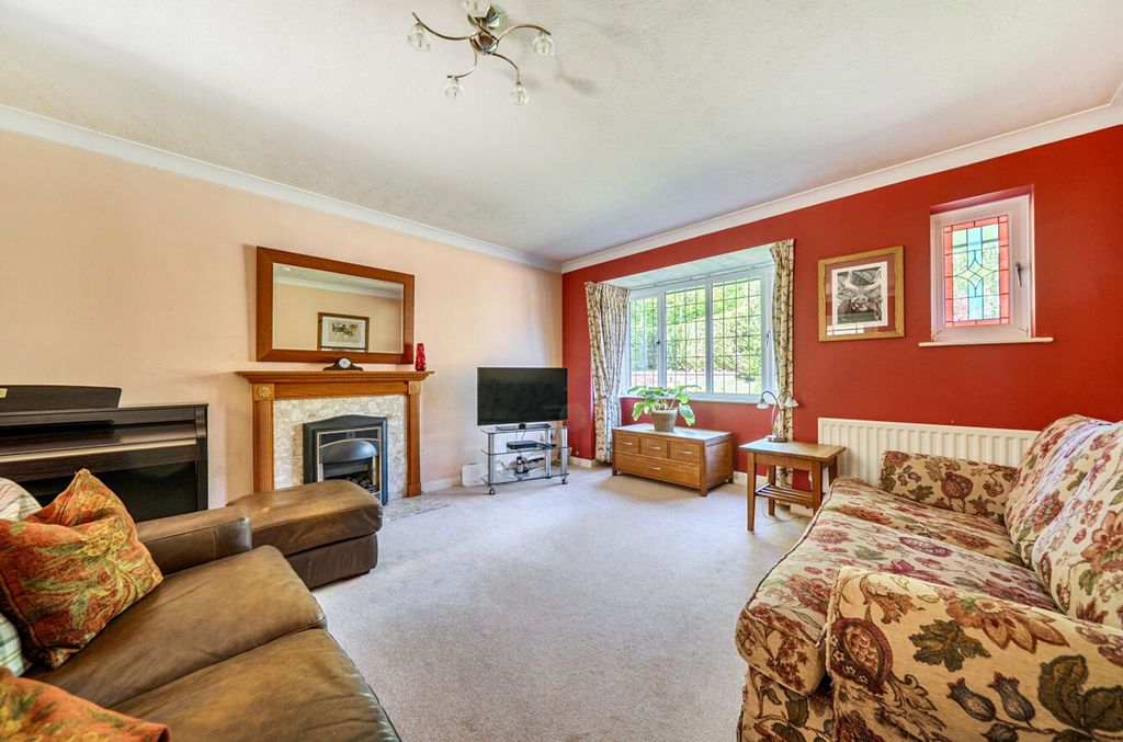 Property photo 2 of 22