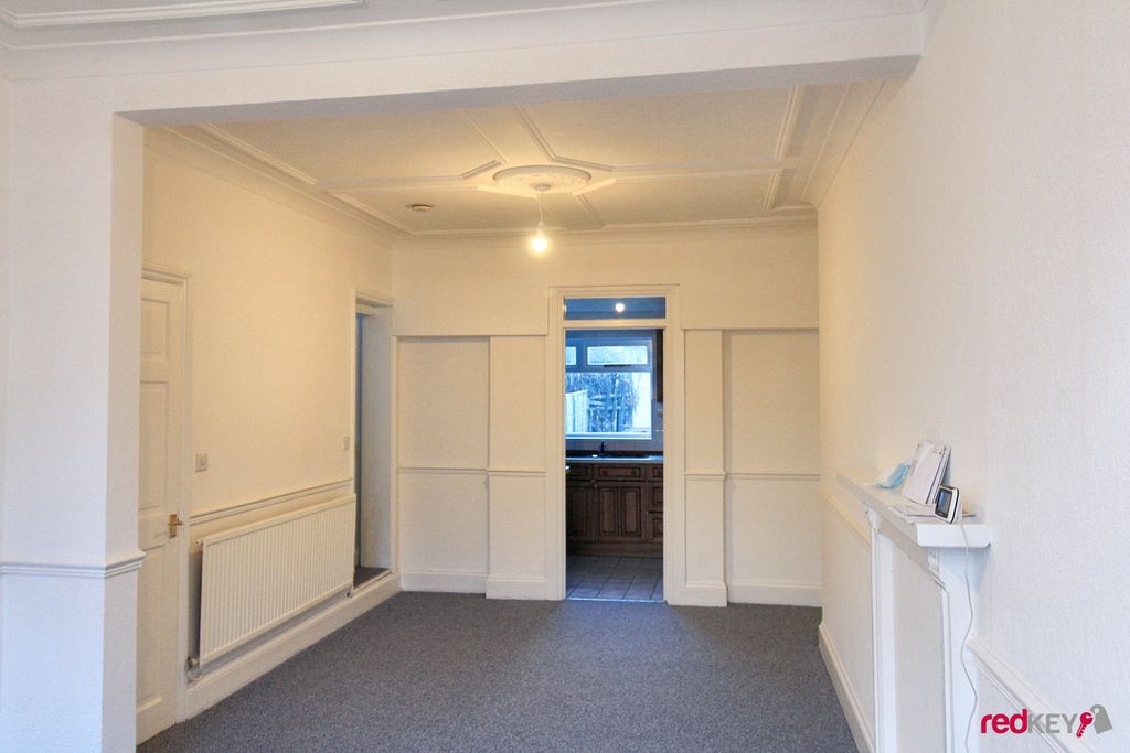 Property photo 2 of 5 4 Junction Road 2 (1)