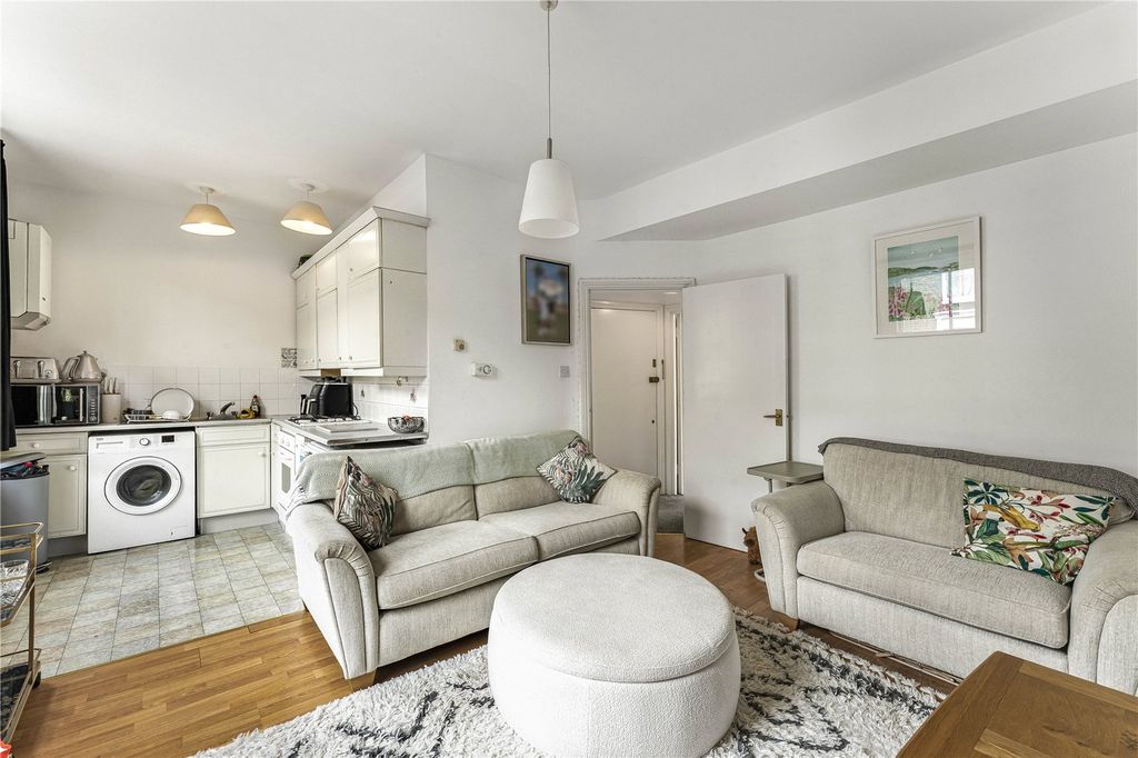 Property photo 3 of 11 Open Plan Living