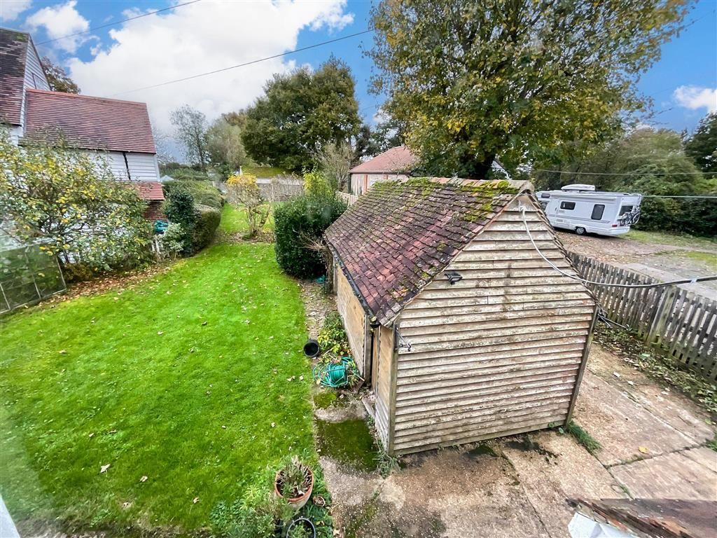 Property photo 1 of 16 Garden Shed