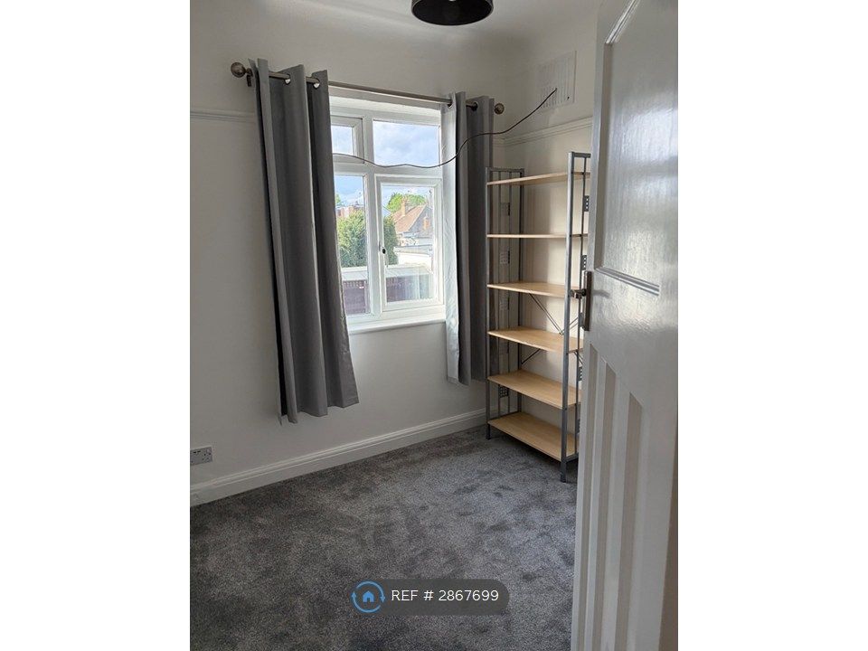 Property photo 3 of 25