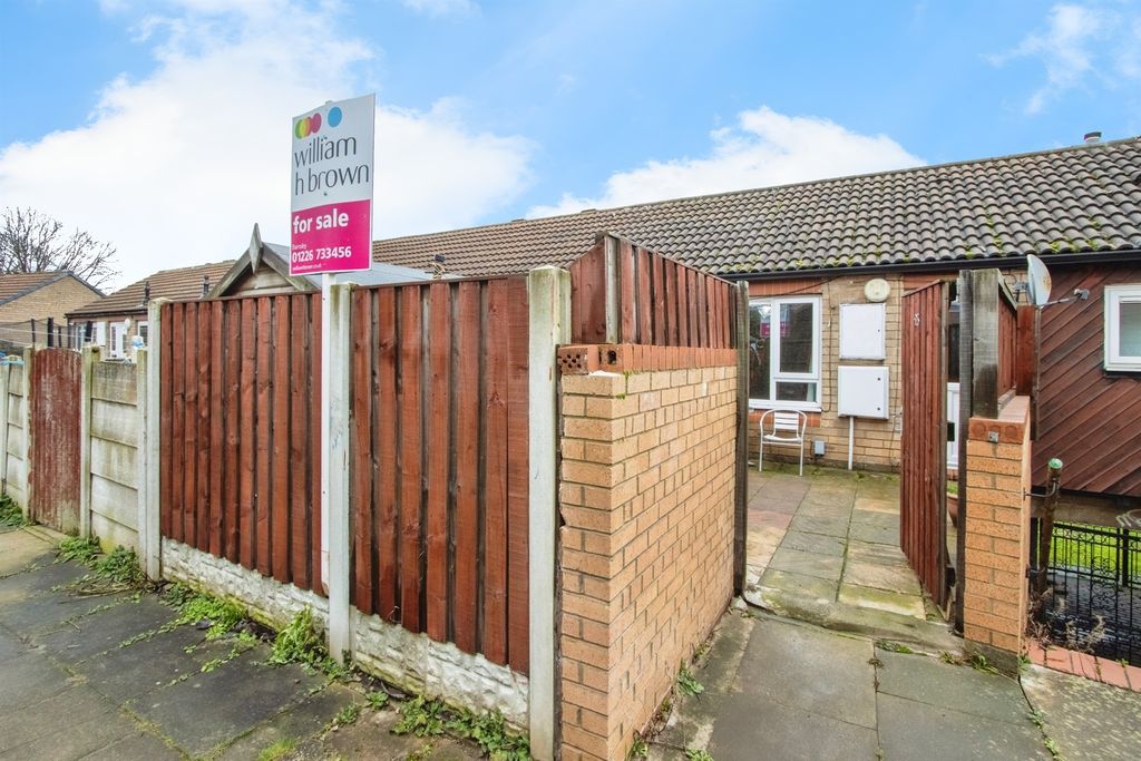 Property photo 2 of 12