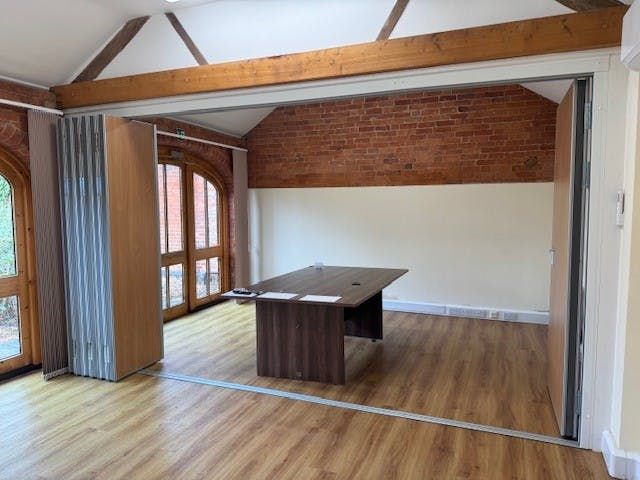 Property photo 2 of 10 Unit 4 Internal 8.Jpg