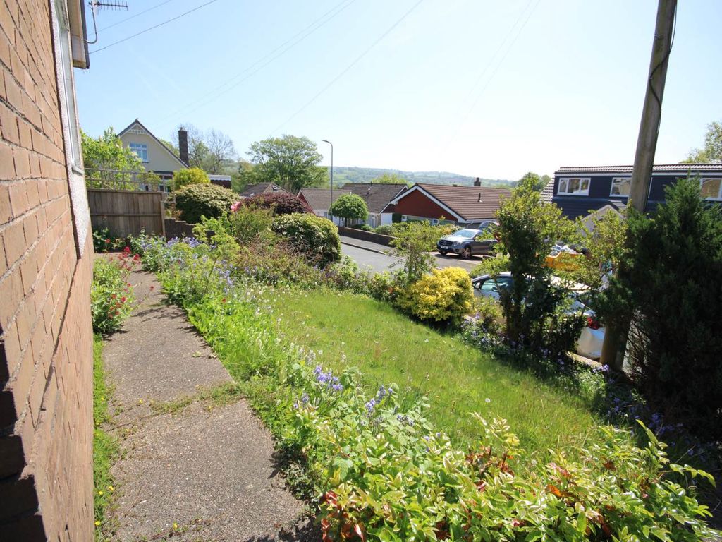 Property photo 2 of 17 Img_0980