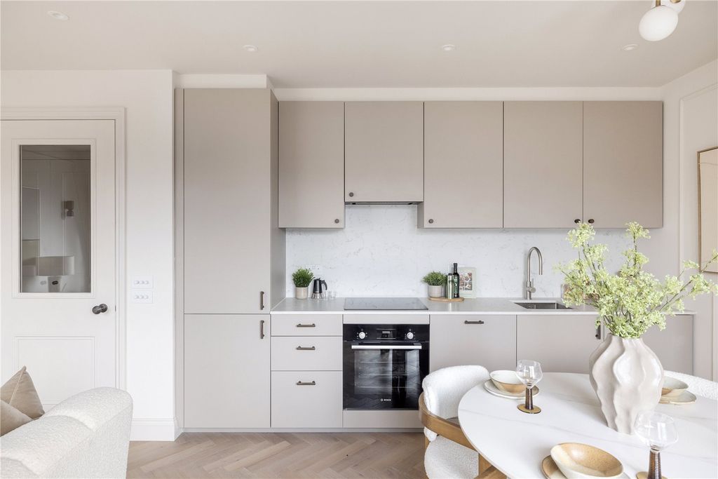 Property photo 2 of 13 Picture No. 08