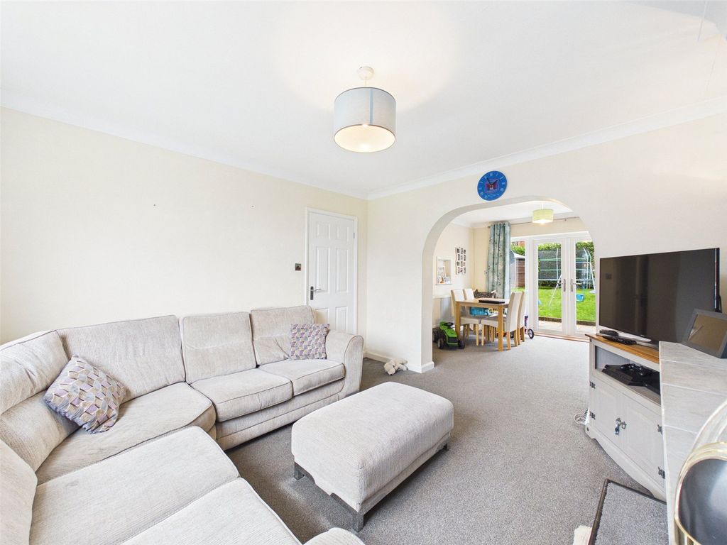 Property photo 3 of 20 Picture No. 07