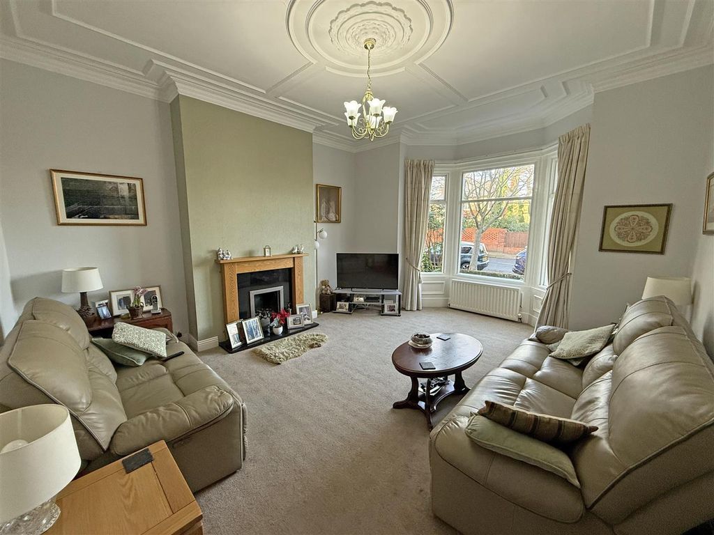 Property photo 2 of 14 Living Room.Jpg