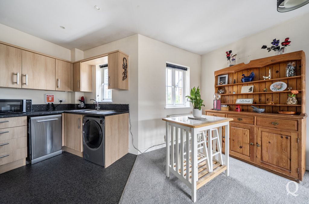 Property photo 3 of 16 197Bbd34-9E6E-421...