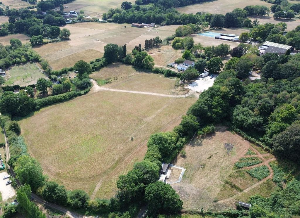 Property photo 1 of 9 North East Knoll Lane.Jpg