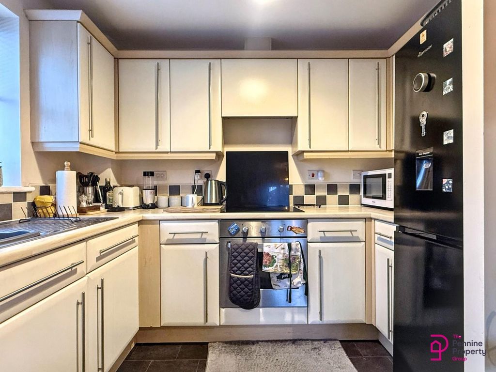 Property photo 2 of 16 20251217_094958152_Ios.Jpg