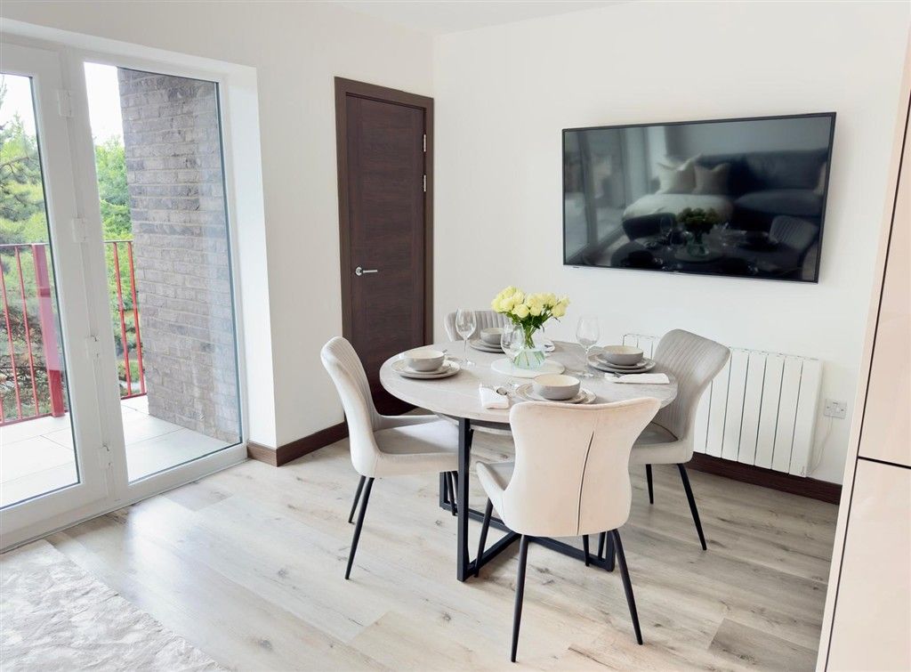 Property photo 2 of 13 Dining Area