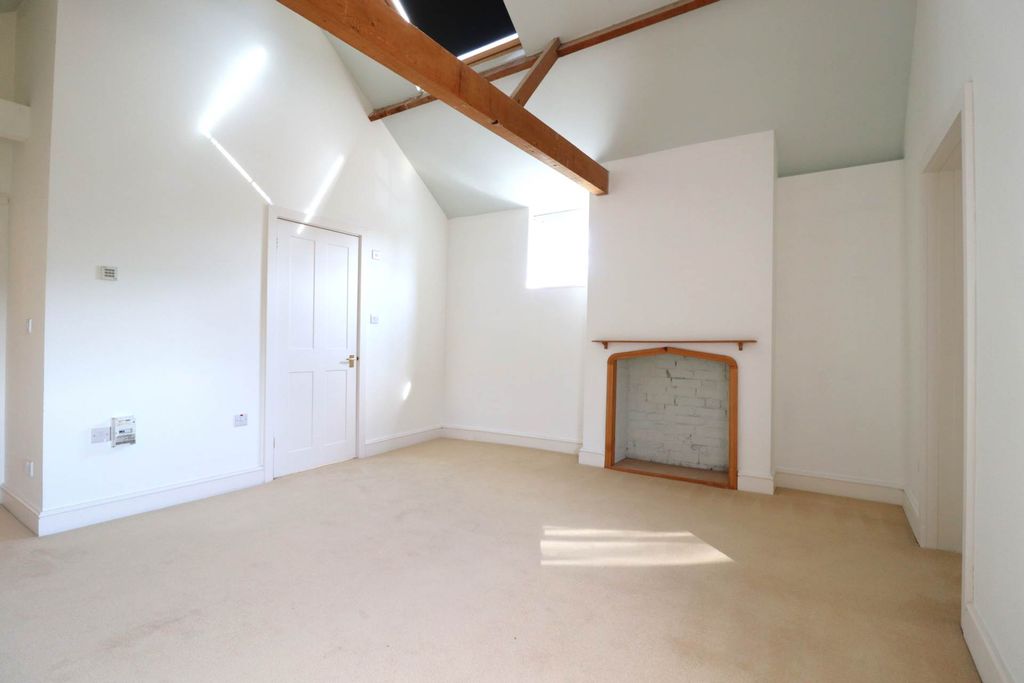 Additional image 7 of 3 bed town house for saleKingsbury Street, Marlborough SN8