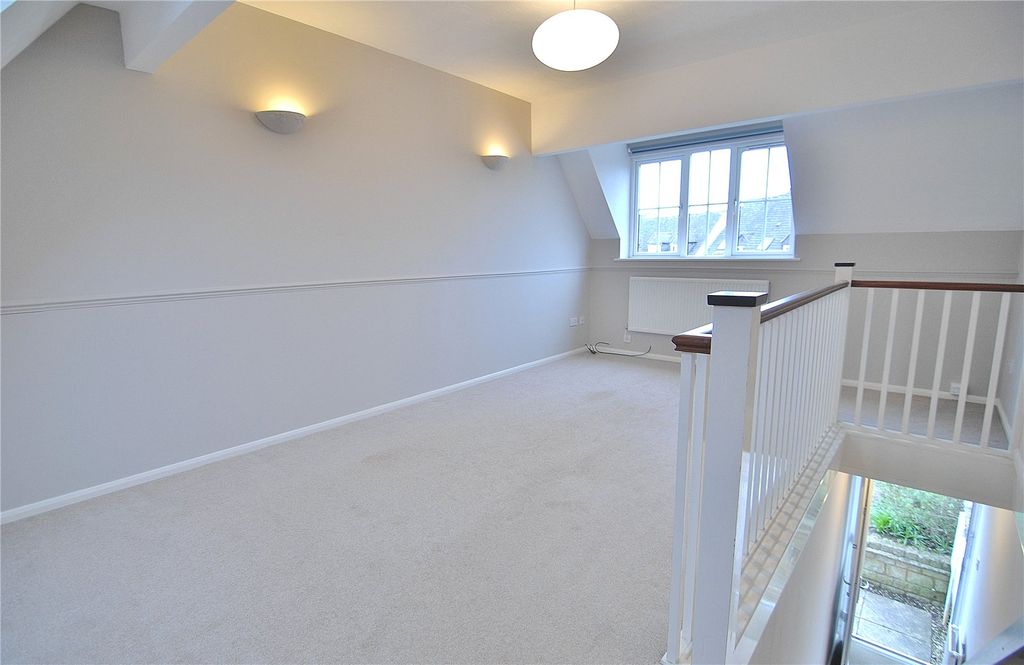 Property photo 3 of 11 Picture No. 11