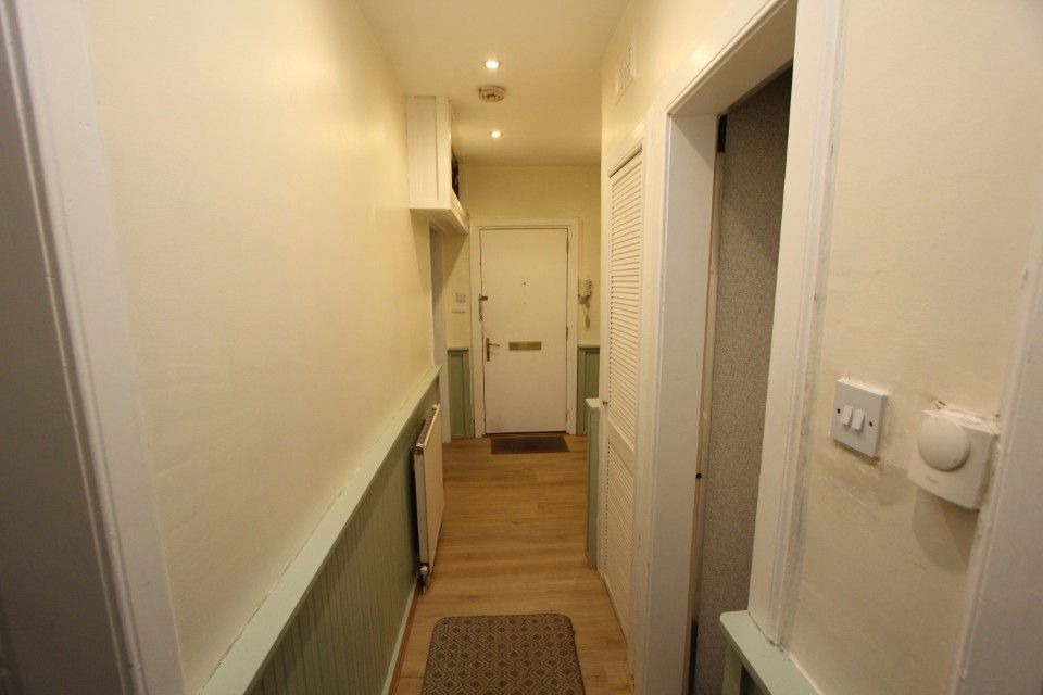 Property photo 2 of 16 Hall