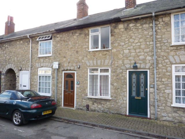 Property photo 1 of 8