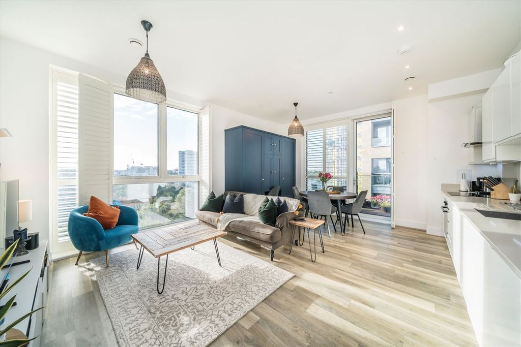 Property photo 1 of 9