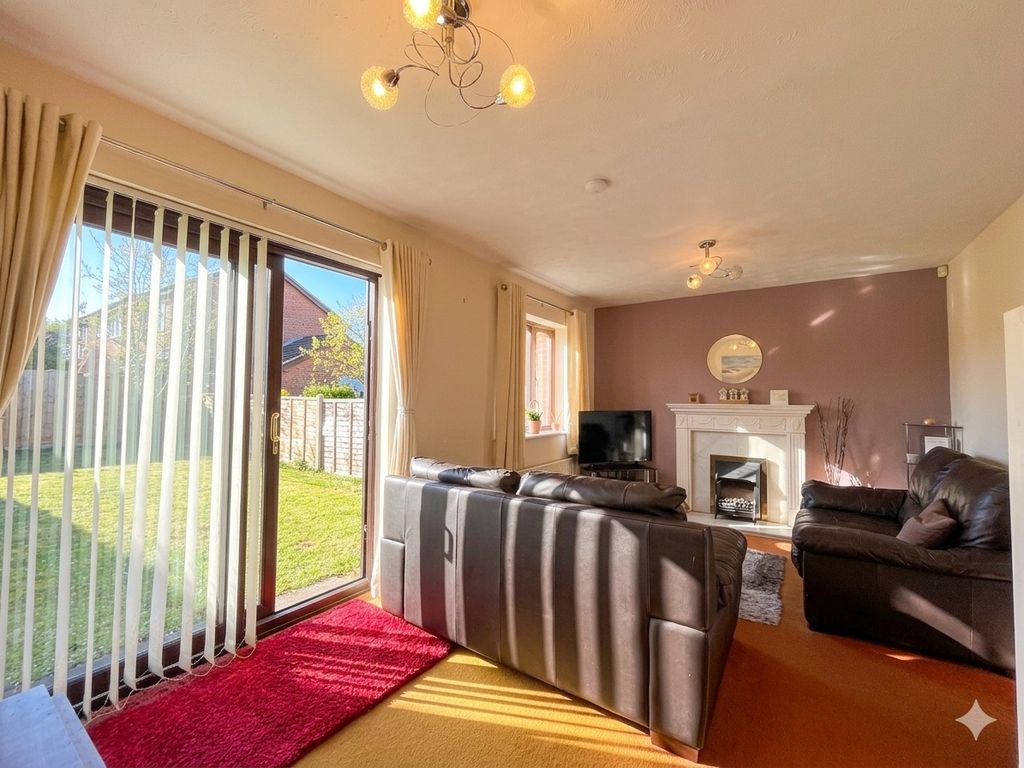 Property photo 3 of 11 4800775