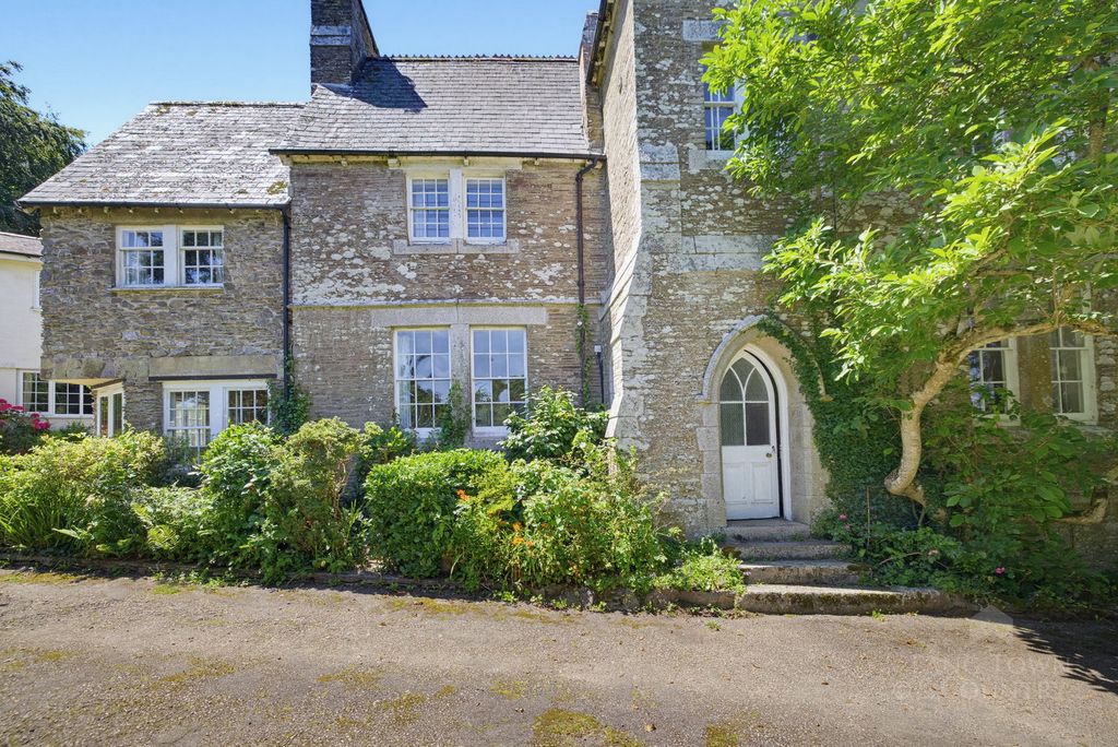 Property photo 1 of 69