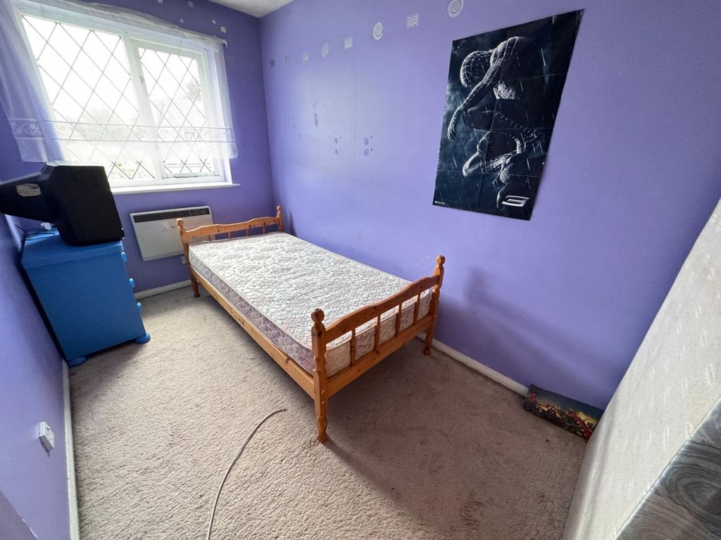 Property photo 2 of 3 4265931