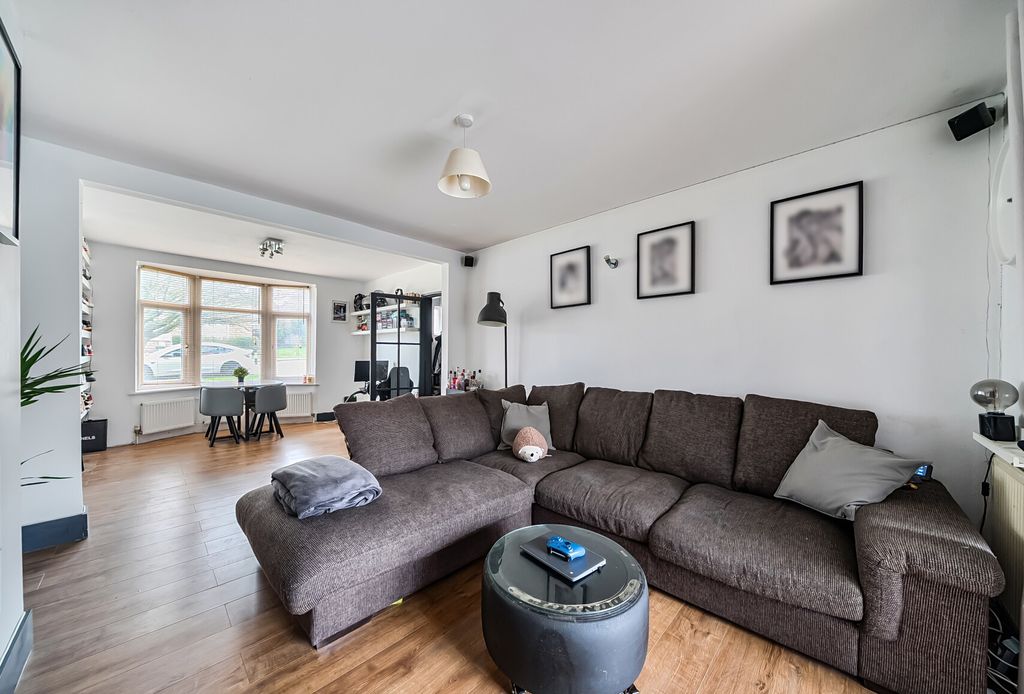 Property photo 1 of 10 1415268-5-6998725...