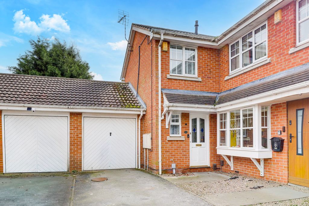 Property photo 1 of 18