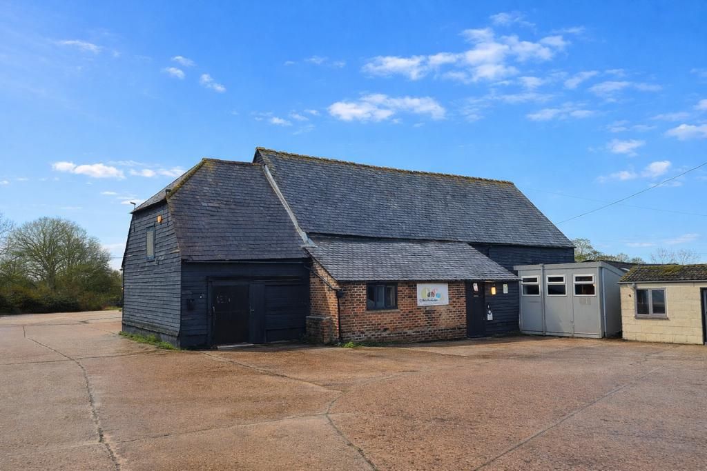 Property photo 2 of 7 Photo 2