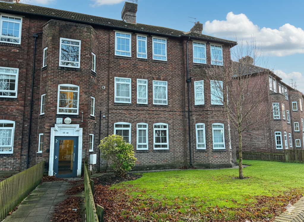 Property photo 1 of 11