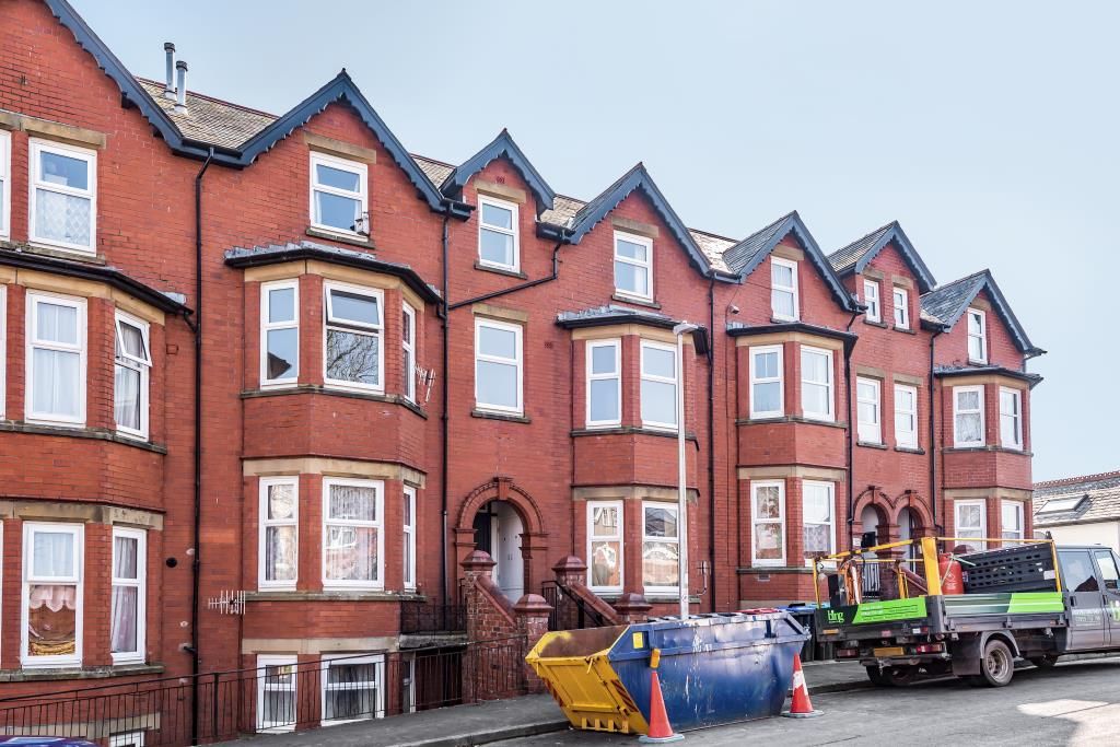 Property photo 1 of 10 External View