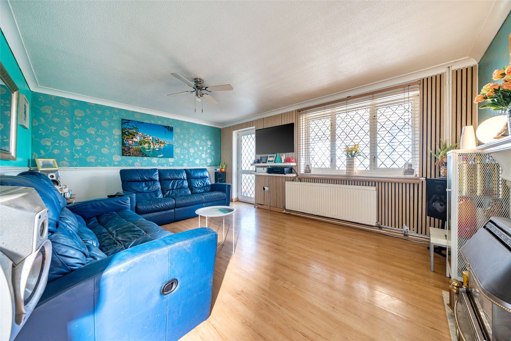 Property photo 2 of 11 Picture 2