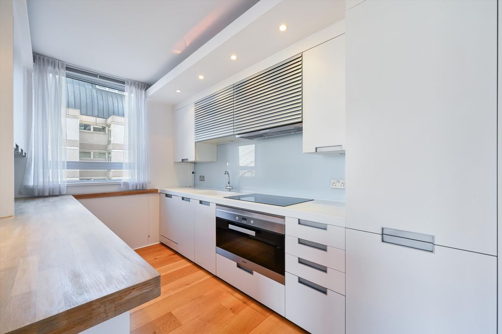 Property photo 3 of 12 Image