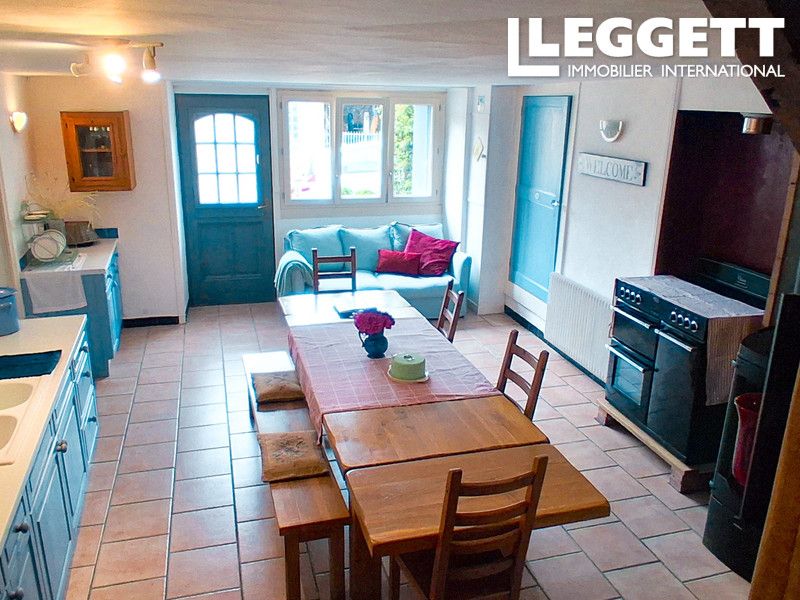 Property photo 3 of 10