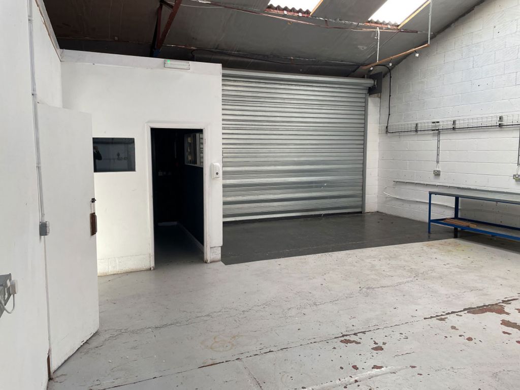Property photo 2 of 2 Unit 12 Squires Farm Industrial Estate, Framfield