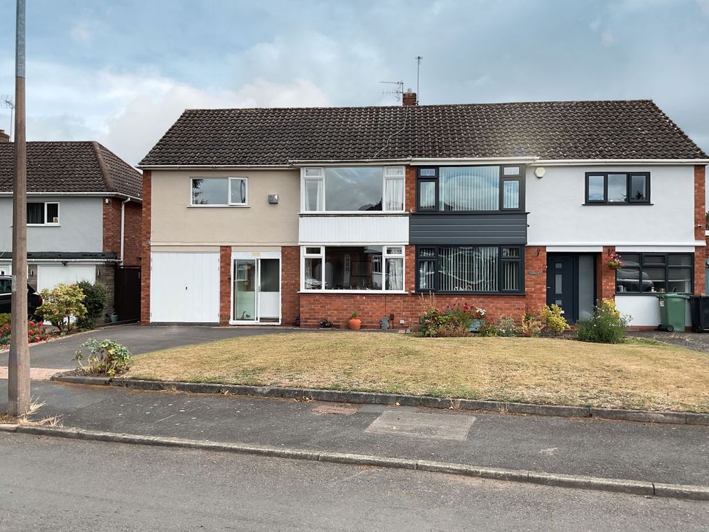 Property photo 1 of 18