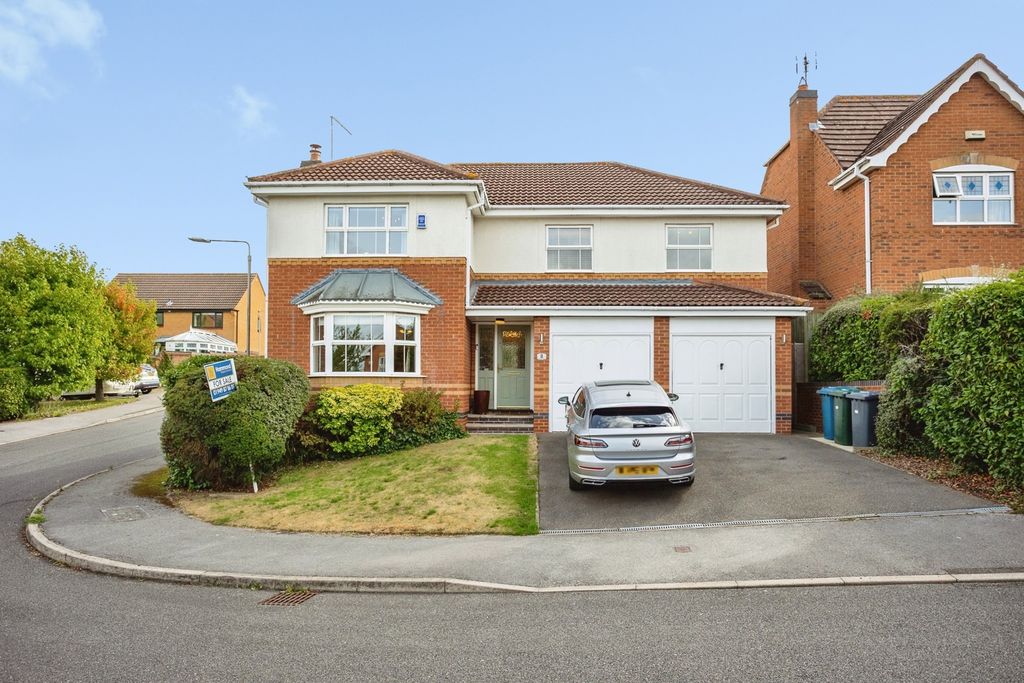 Property photo 1 of 30 Pbox-Img.Jpg