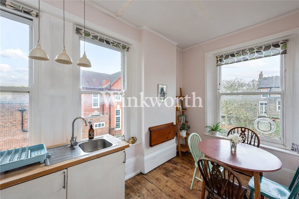 Property photo 3 of 19 Picture No. 08