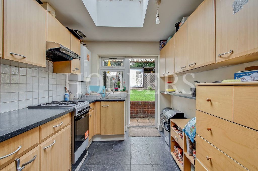 Property photo 2 of 15