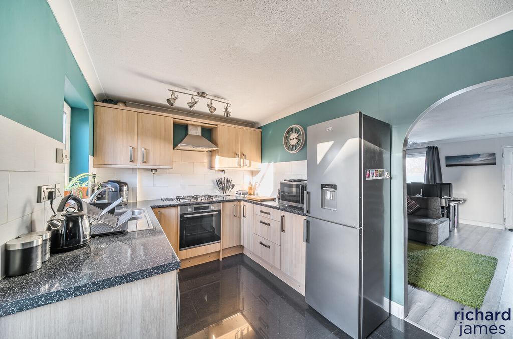 Property photo 3 of 13 8A7F376Edcce458Aa2c375d6A9E9E45c