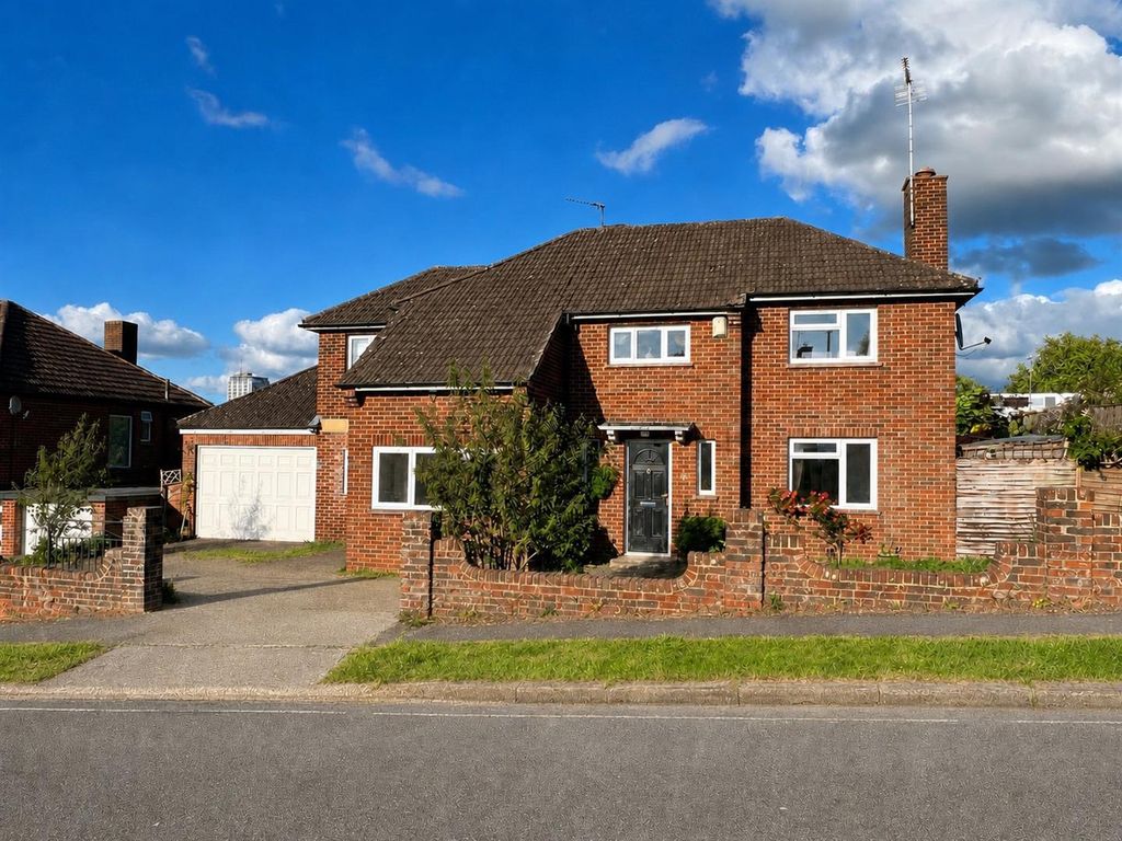 Property photo 1 of 26